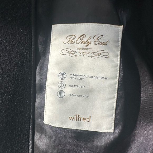 Aritzia The Only Coat - Soft Wool Cashmere, Black, Size Large - Picture 6 of 9